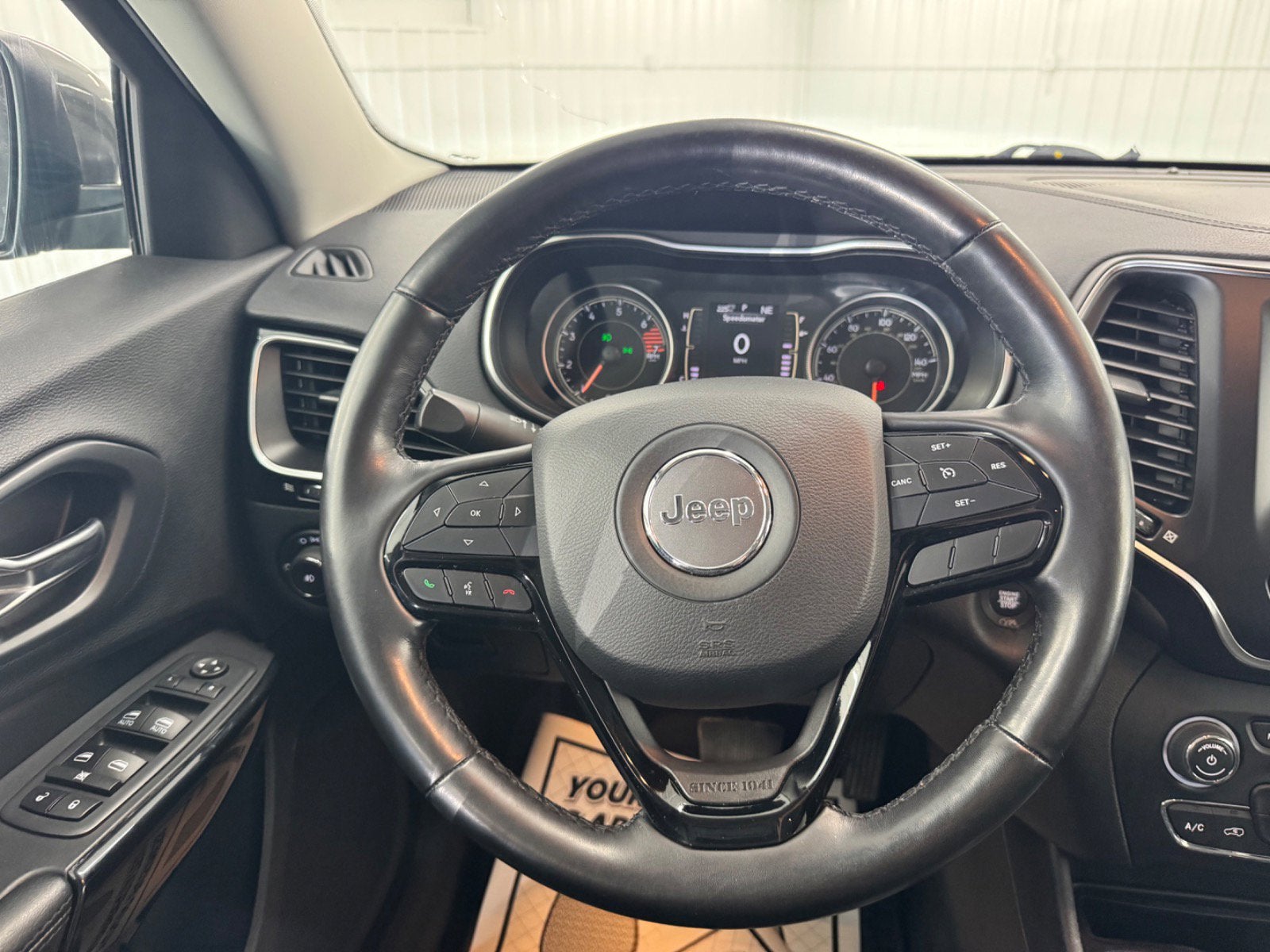 2020 Jeep Cherokee Altitude