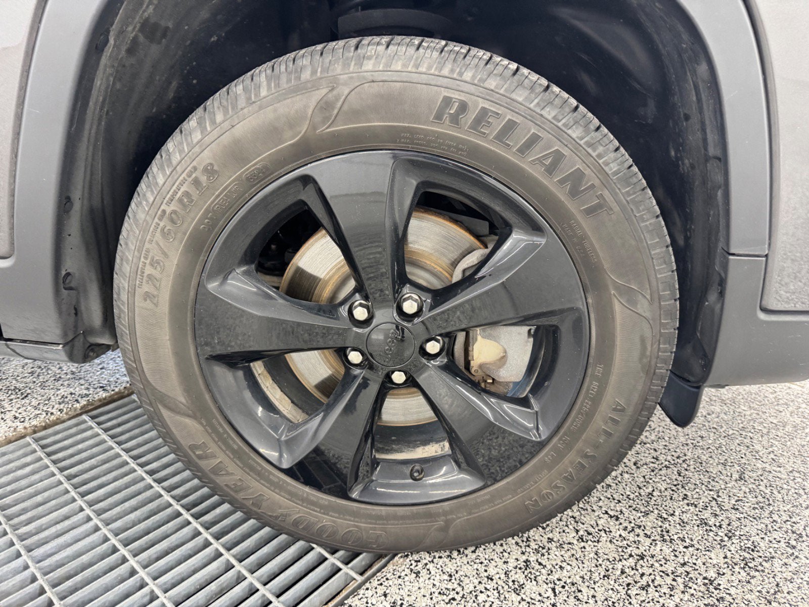 2020 Jeep Cherokee Altitude
