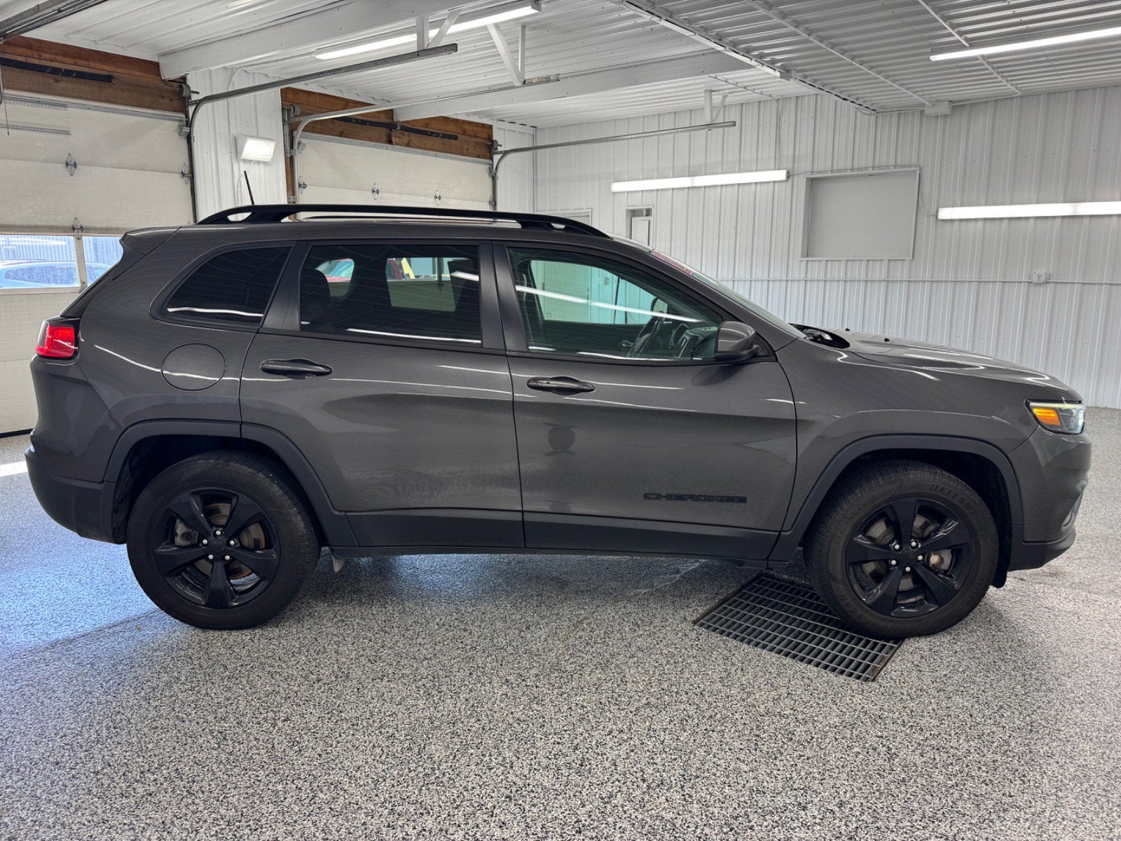 2020 Jeep Cherokee Altitude