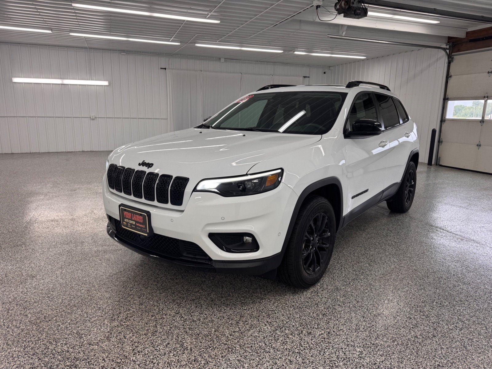 2023 Jeep Cherokee Altitude Lux