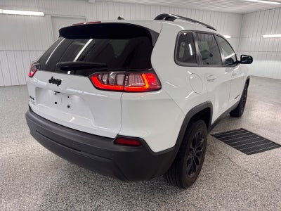 2023 Jeep Cherokee Altitude Lux