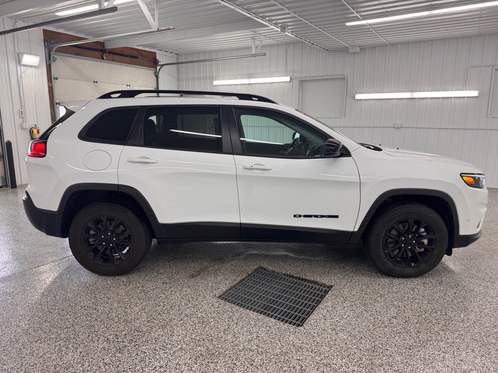 2023 Jeep Cherokee Altitude Lux