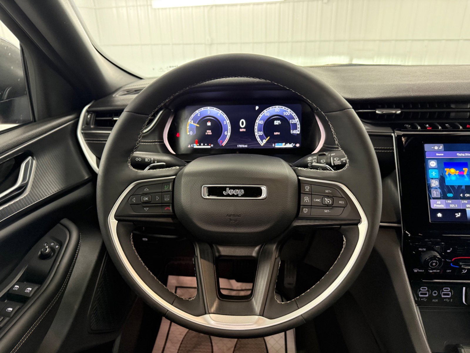 2024 Jeep Grand Cherokee Laredo