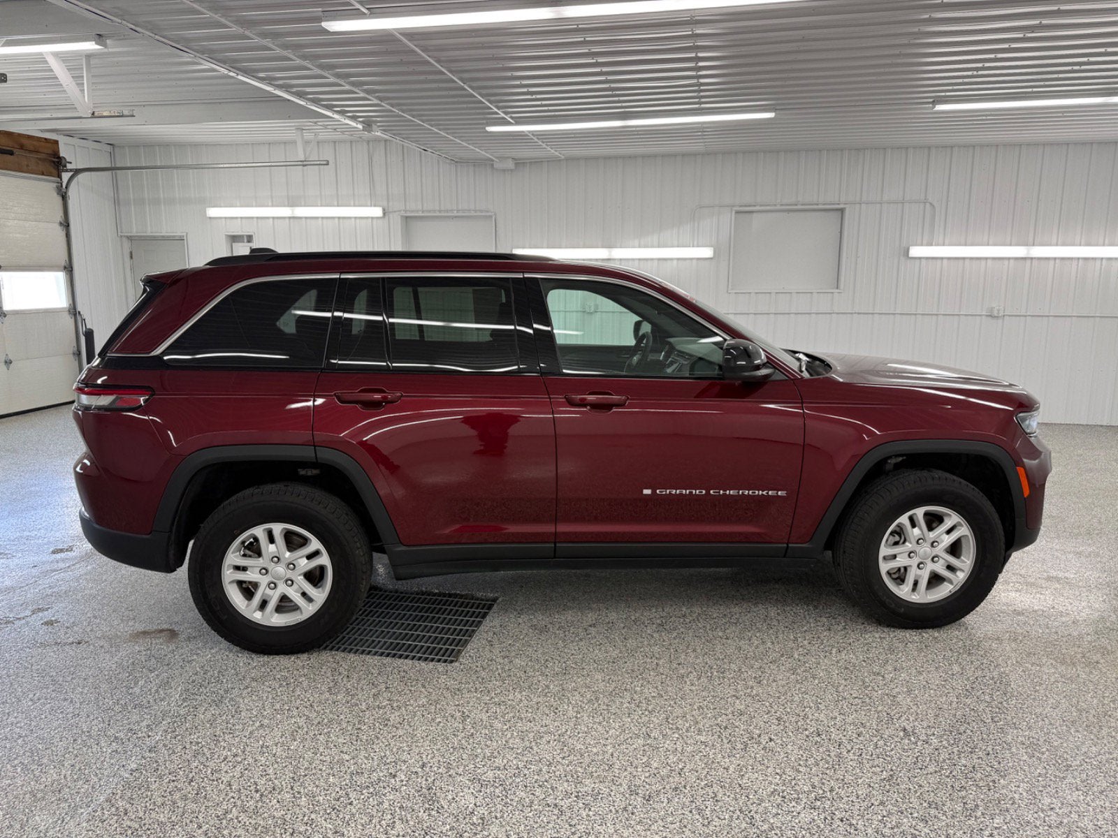 2024 Jeep Grand Cherokee Laredo
