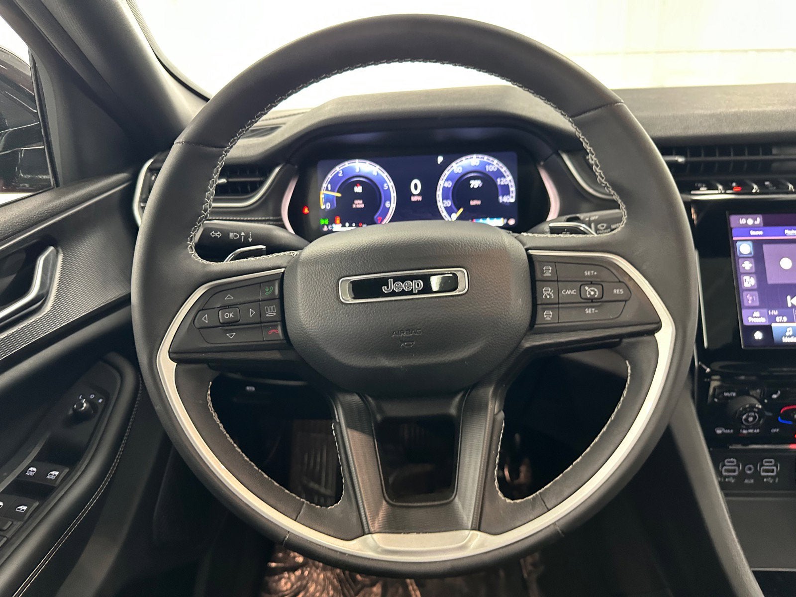 2023 Jeep Grand Cherokee Altitude