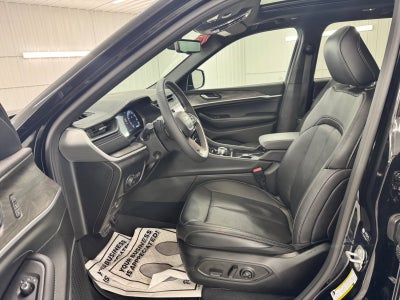 2026 Jeep Grand Cherokee Limited Reserve