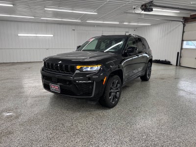 2026 Jeep Grand Cherokee Limited Reserve