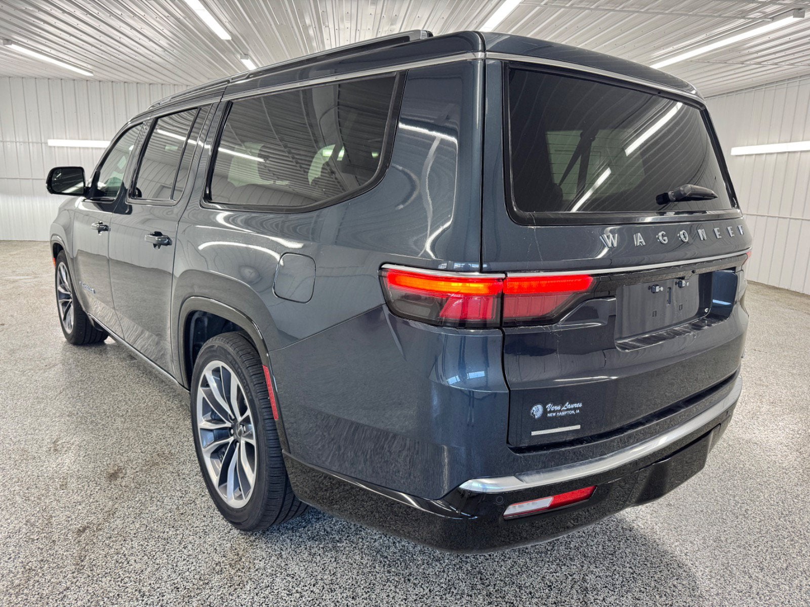 2023 Jeep Wagoneer L Series III