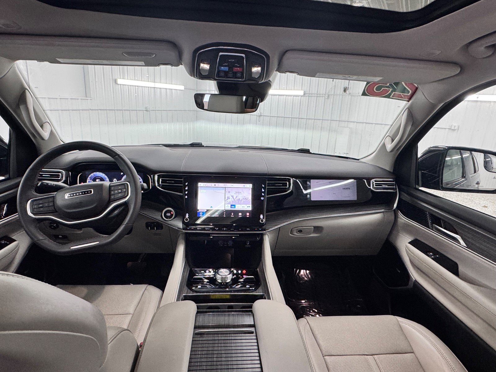 2023 Jeep Wagoneer L Series III