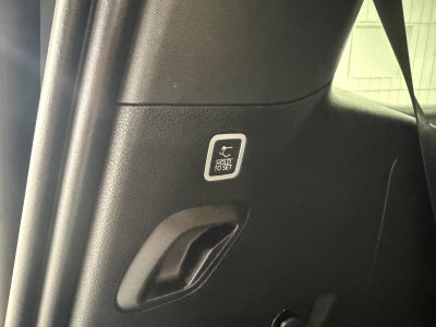 2025 Jeep Wagoneer Base