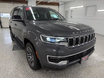 2025 Jeep Wagoneer Base