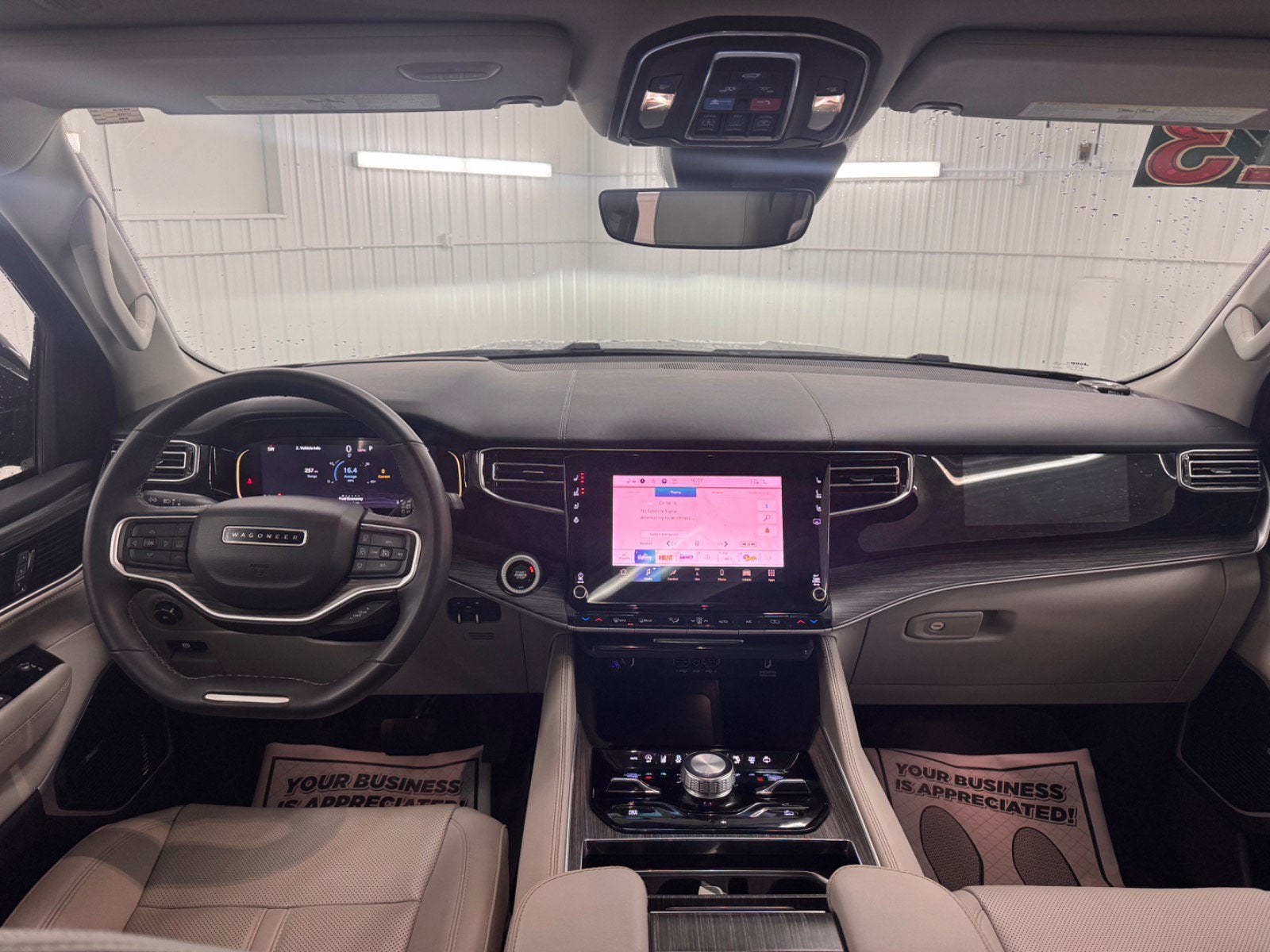 2023 Jeep Wagoneer Series III