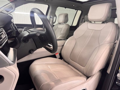 2023 Jeep Wagoneer Series III