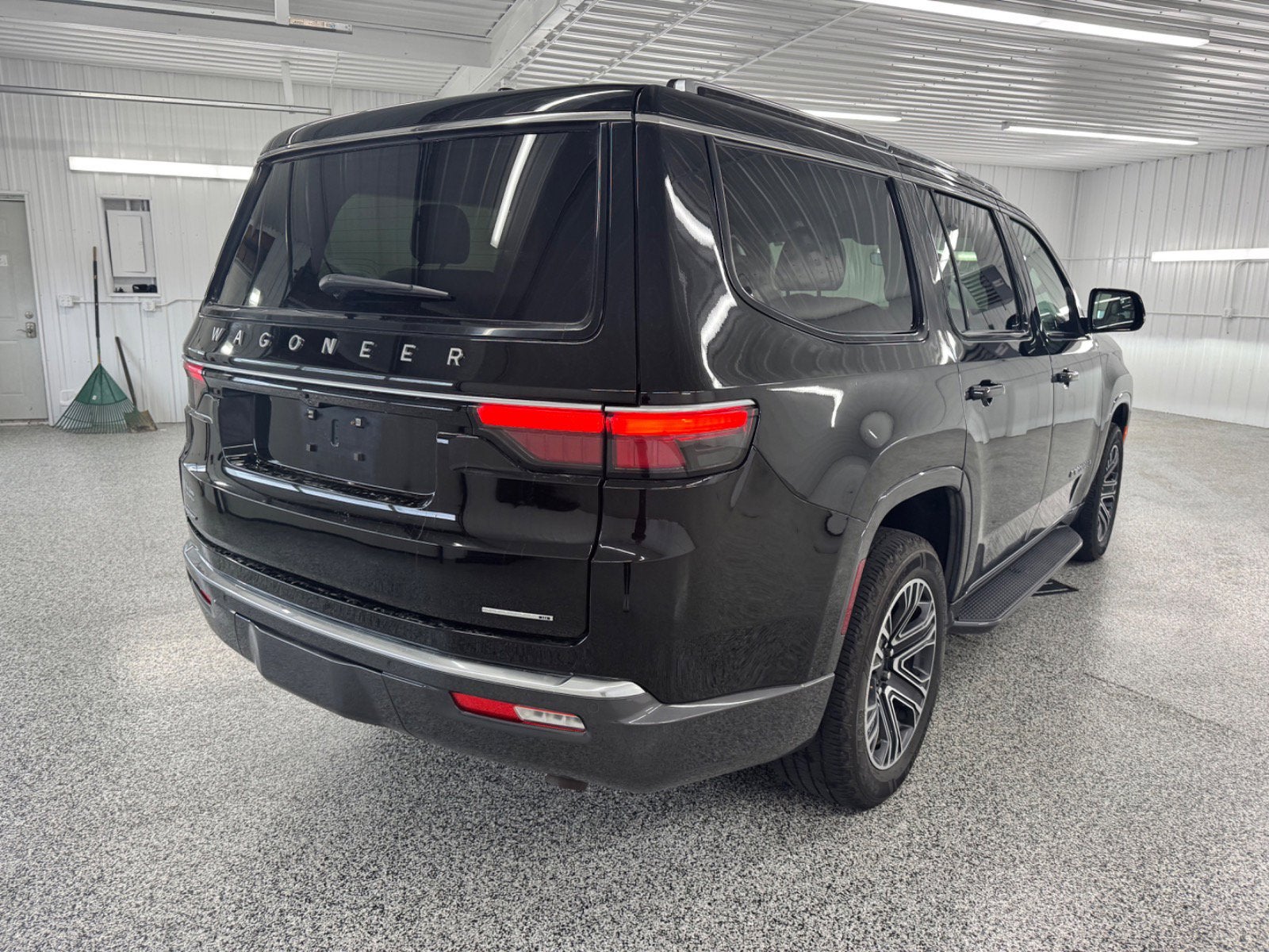 2022 Jeep Wagoneer Series III
