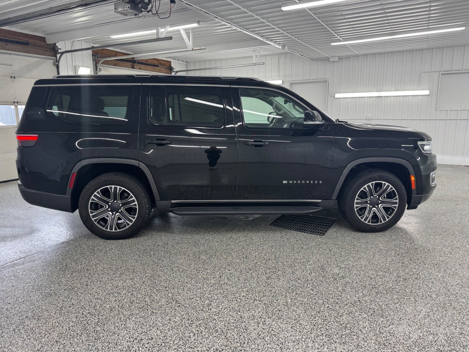 2022 Jeep Wagoneer Series III