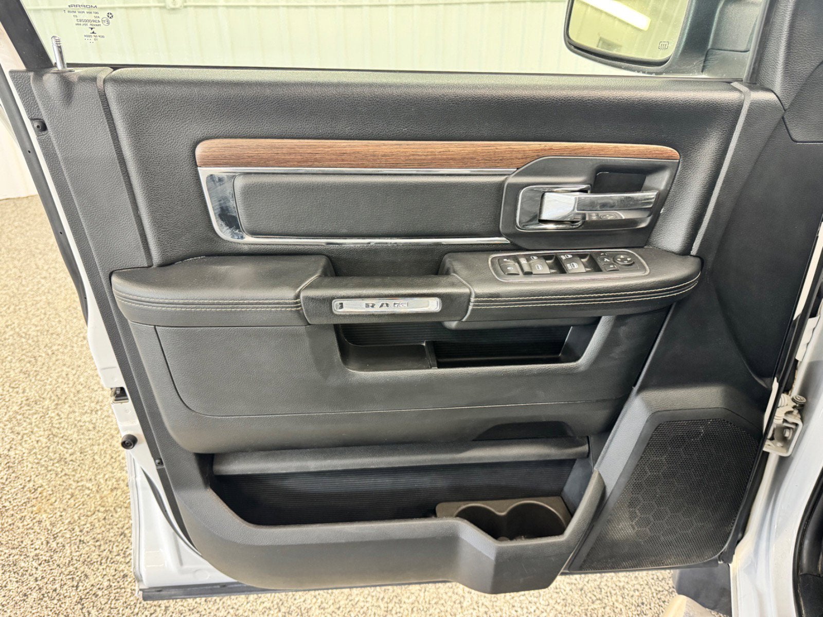 2016 RAM 1500 Laramie