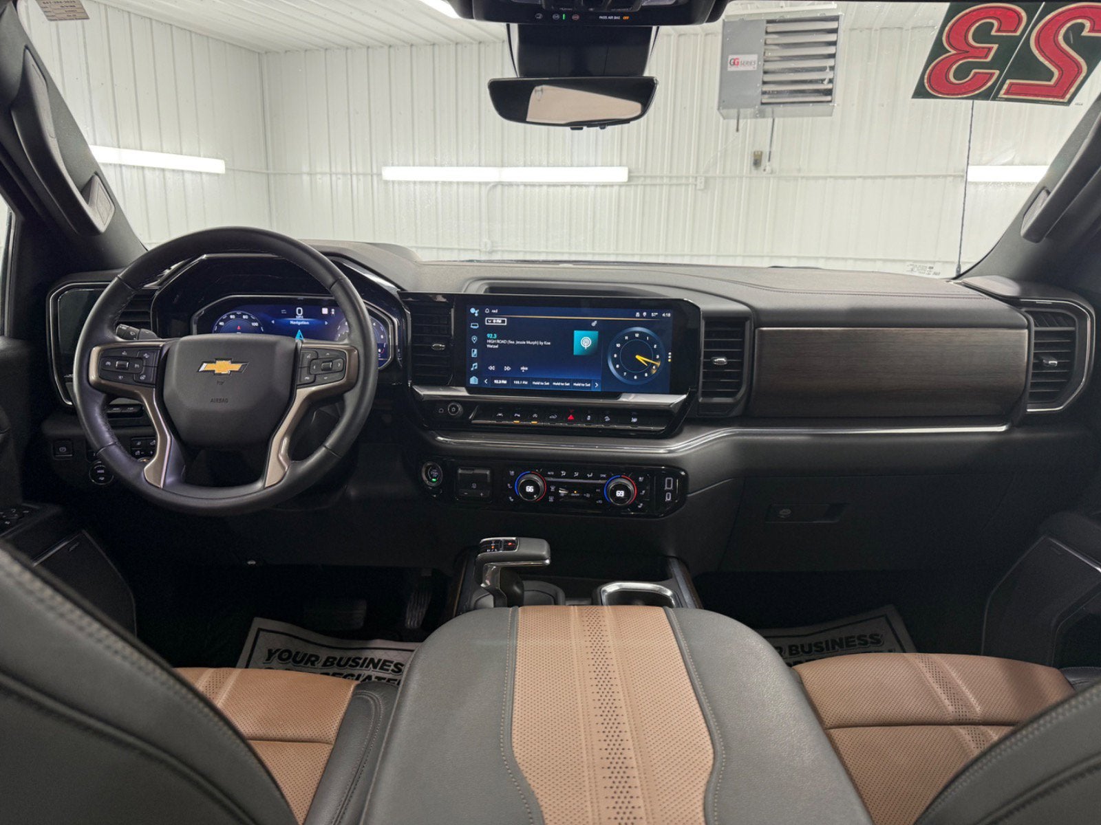 2023 Chevrolet Silverado 1500 High Country