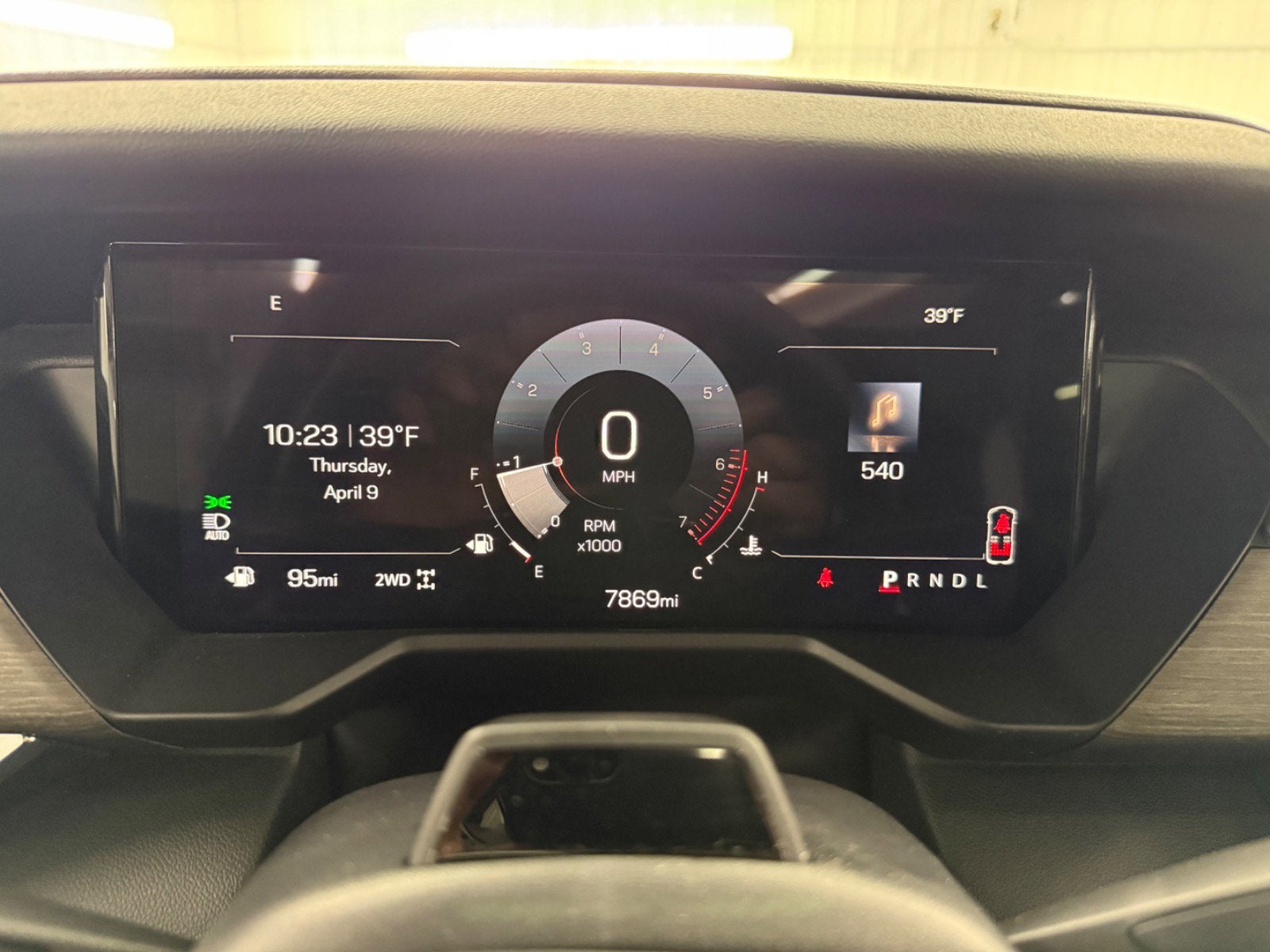 2025 GMC Acadia Denali