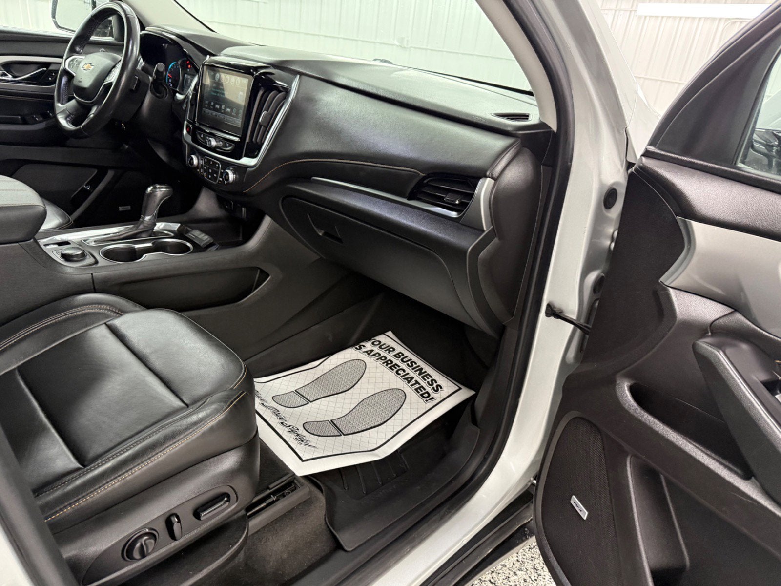 2019 Chevrolet Traverse LT Leather