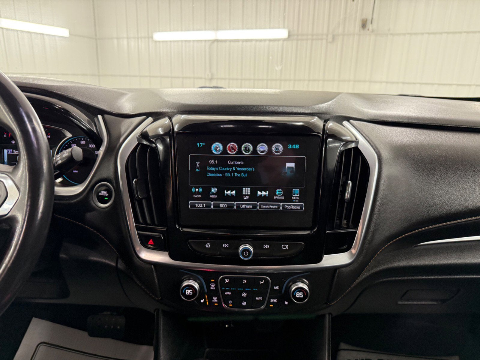 2019 Chevrolet Traverse LT Leather