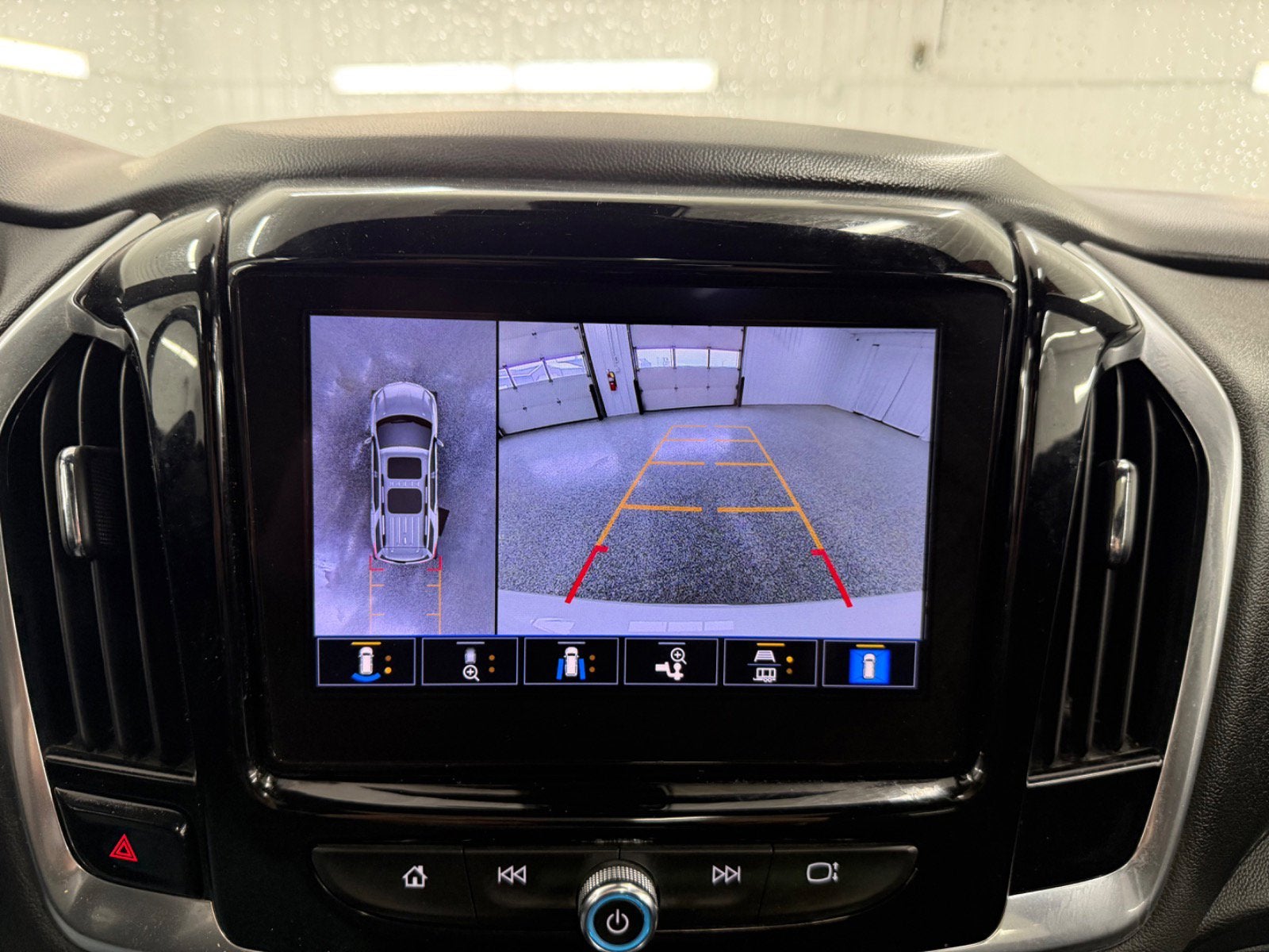 2023 Chevrolet Traverse High Country