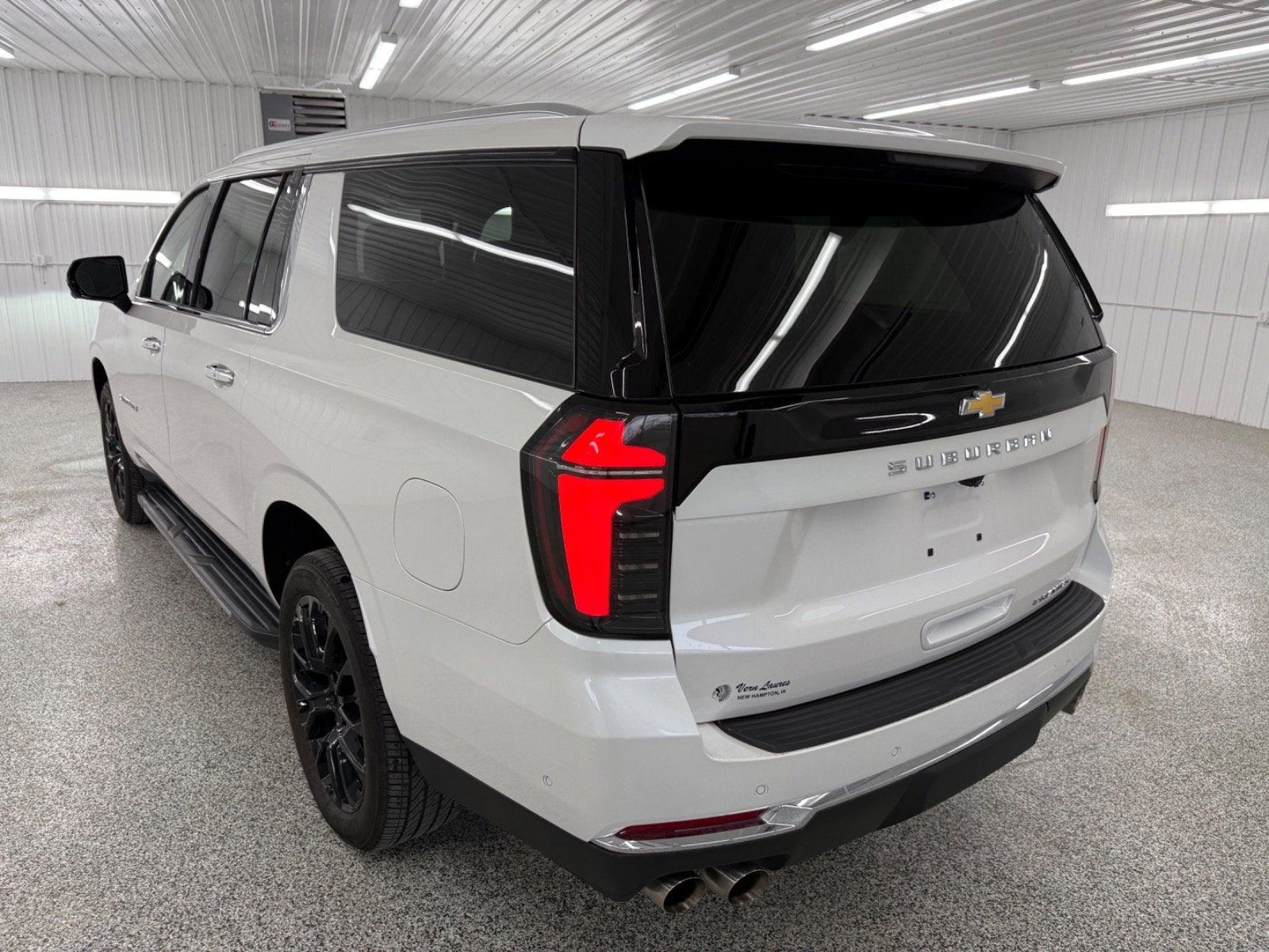 2025 Chevrolet Suburban Premier