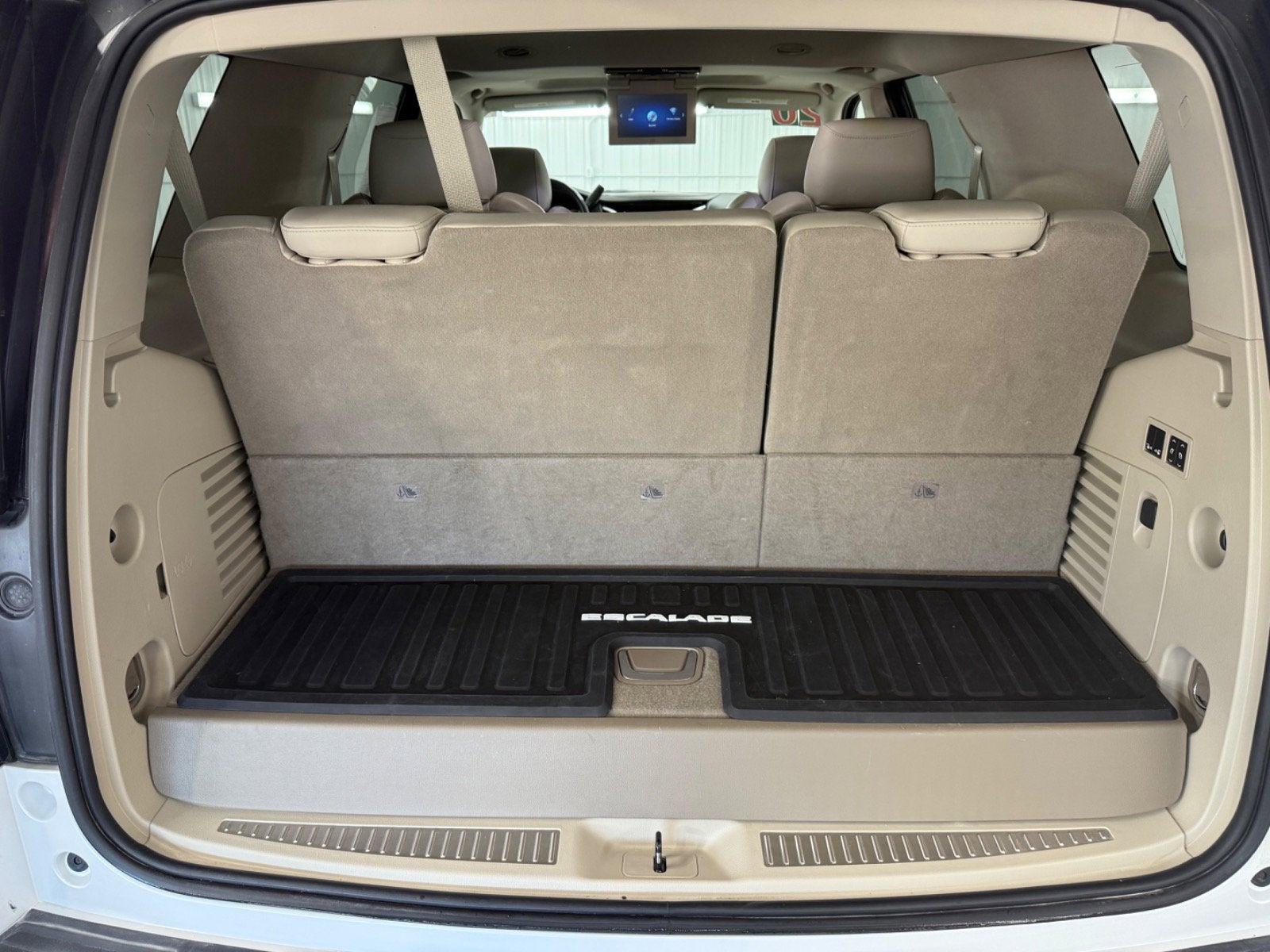 2020 Cadillac Escalade Premium Luxury