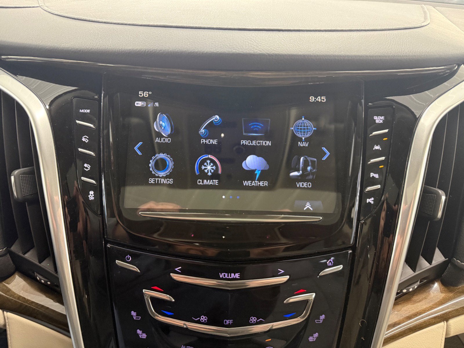 2020 Cadillac Escalade Premium Luxury