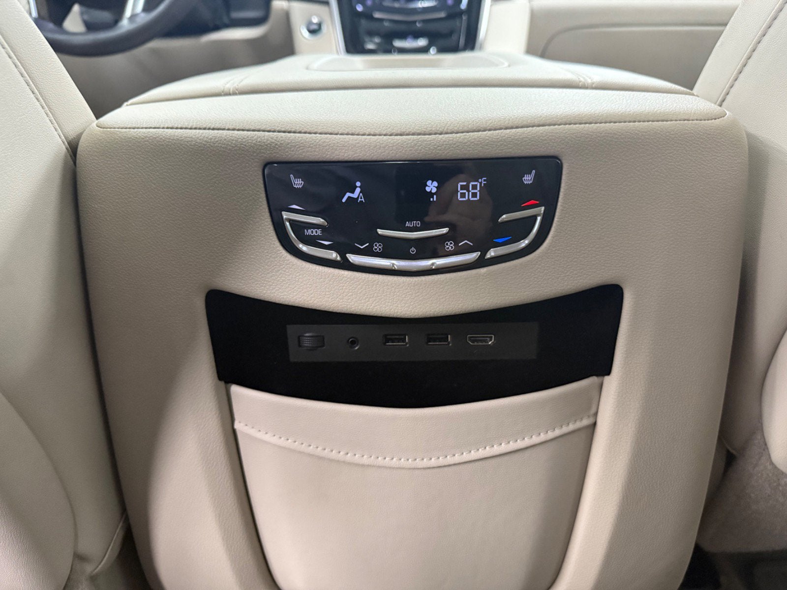 2020 Cadillac Escalade Premium Luxury