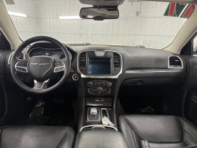 2017 Chrysler 300 300C