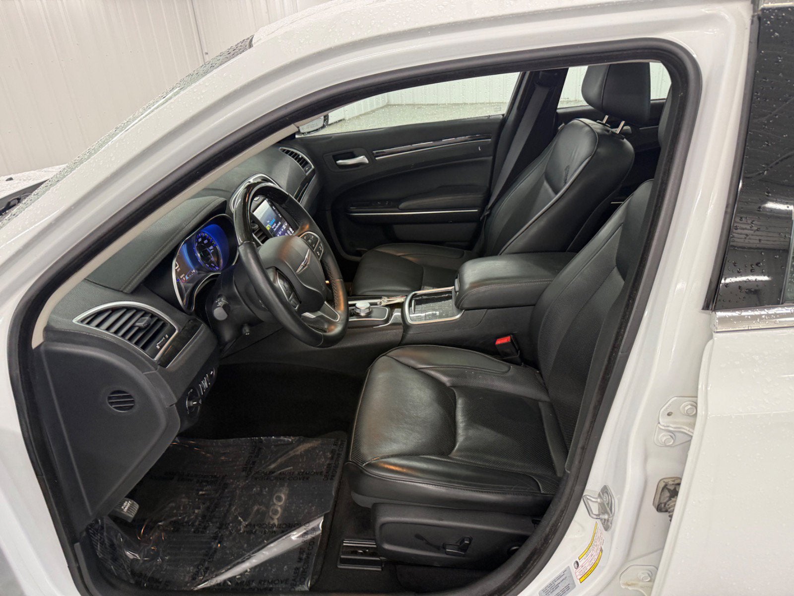 2017 Chrysler 300 300C