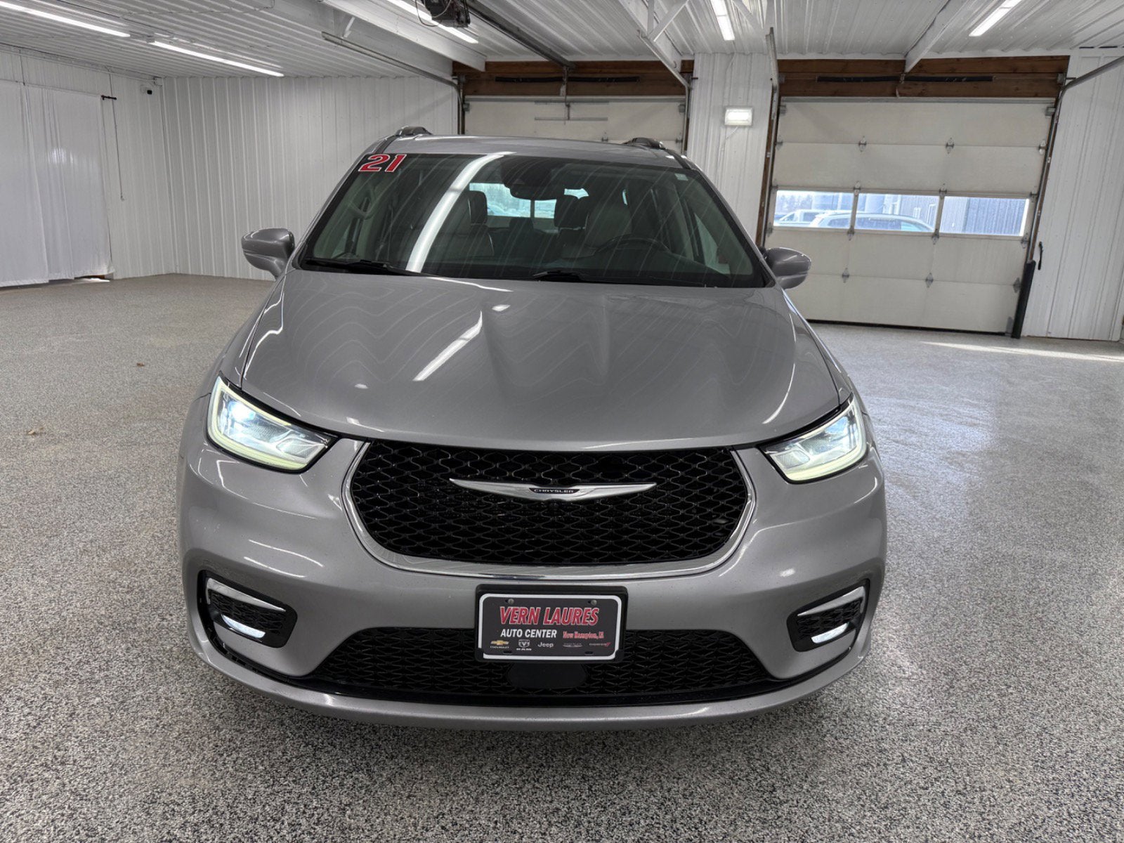 2021 Chrysler Pacifica Touring L