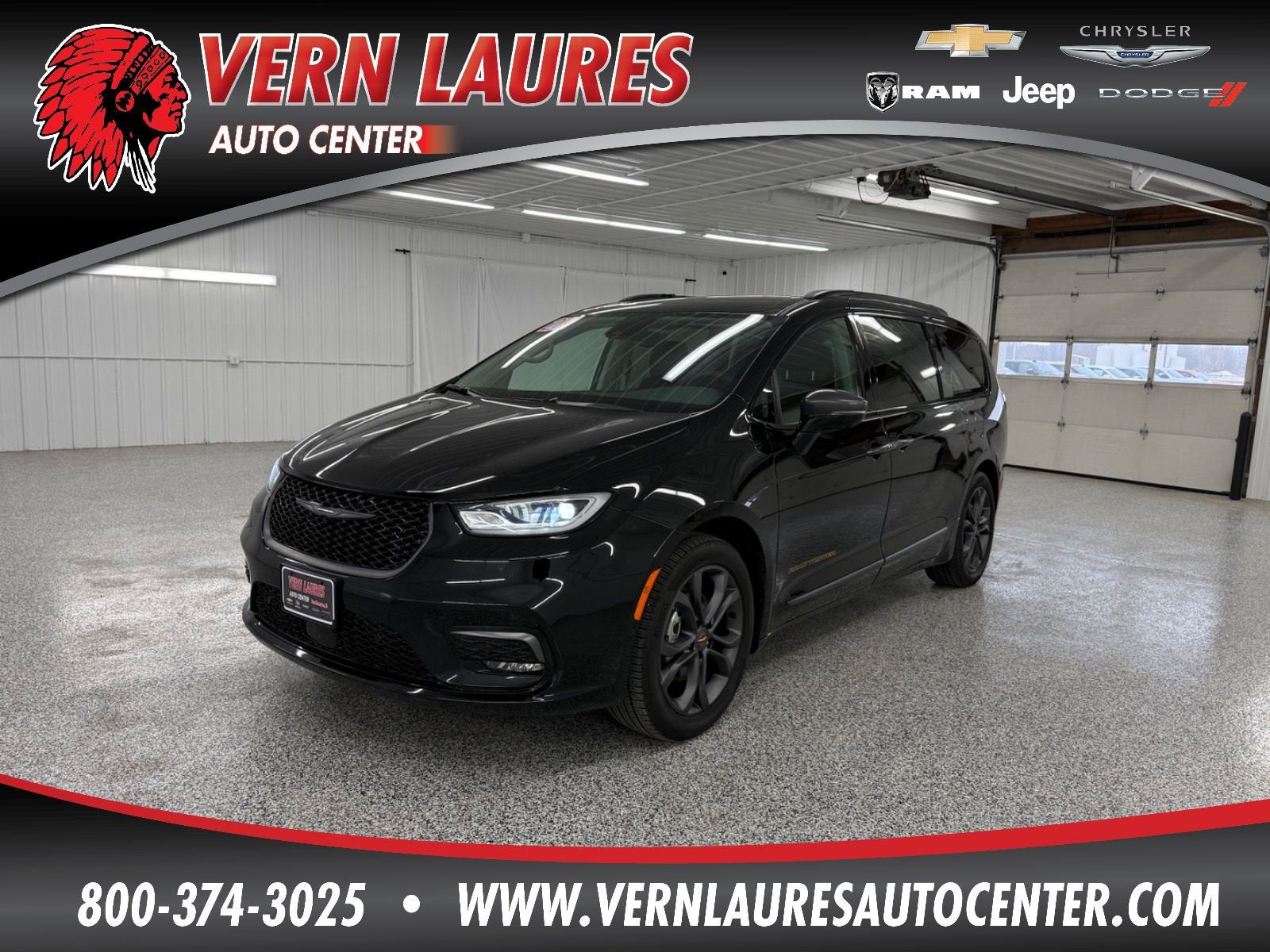 2024 Chrysler Pacifica Touring L