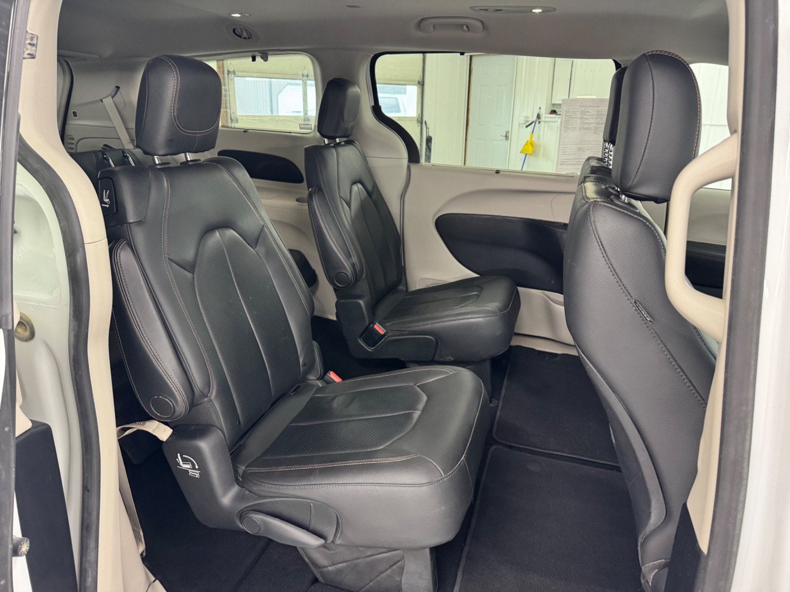 2020 Chrysler Pacifica Touring L
