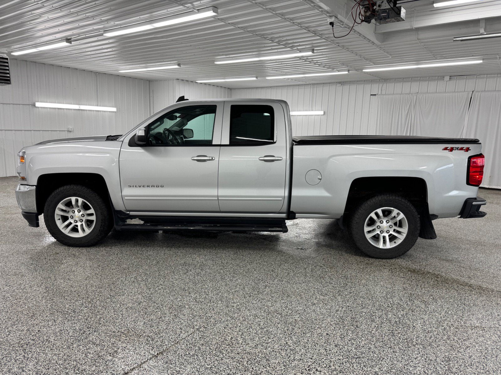 2019 Chevrolet Silverado LD LT