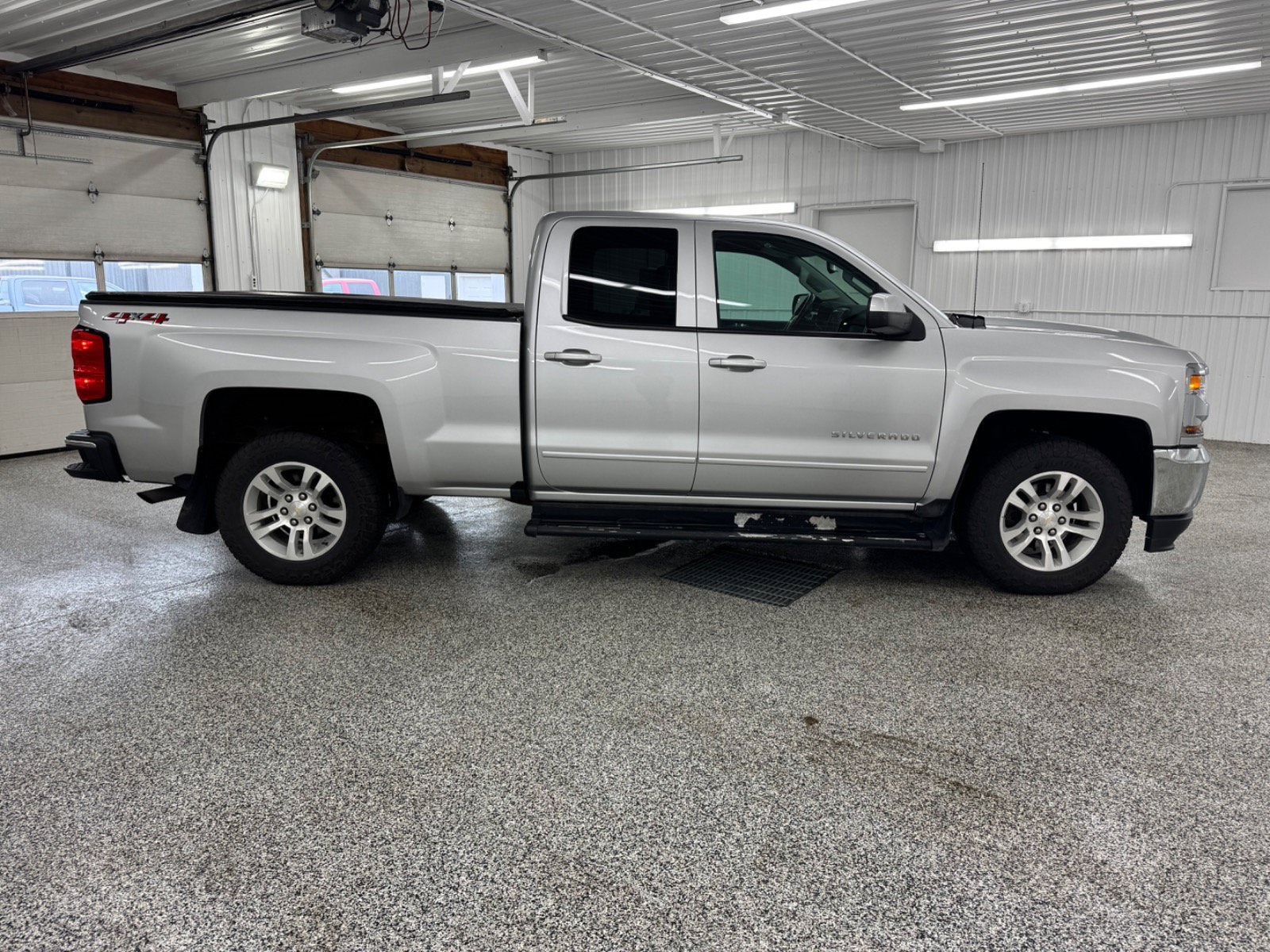 2019 Chevrolet Silverado LD LT