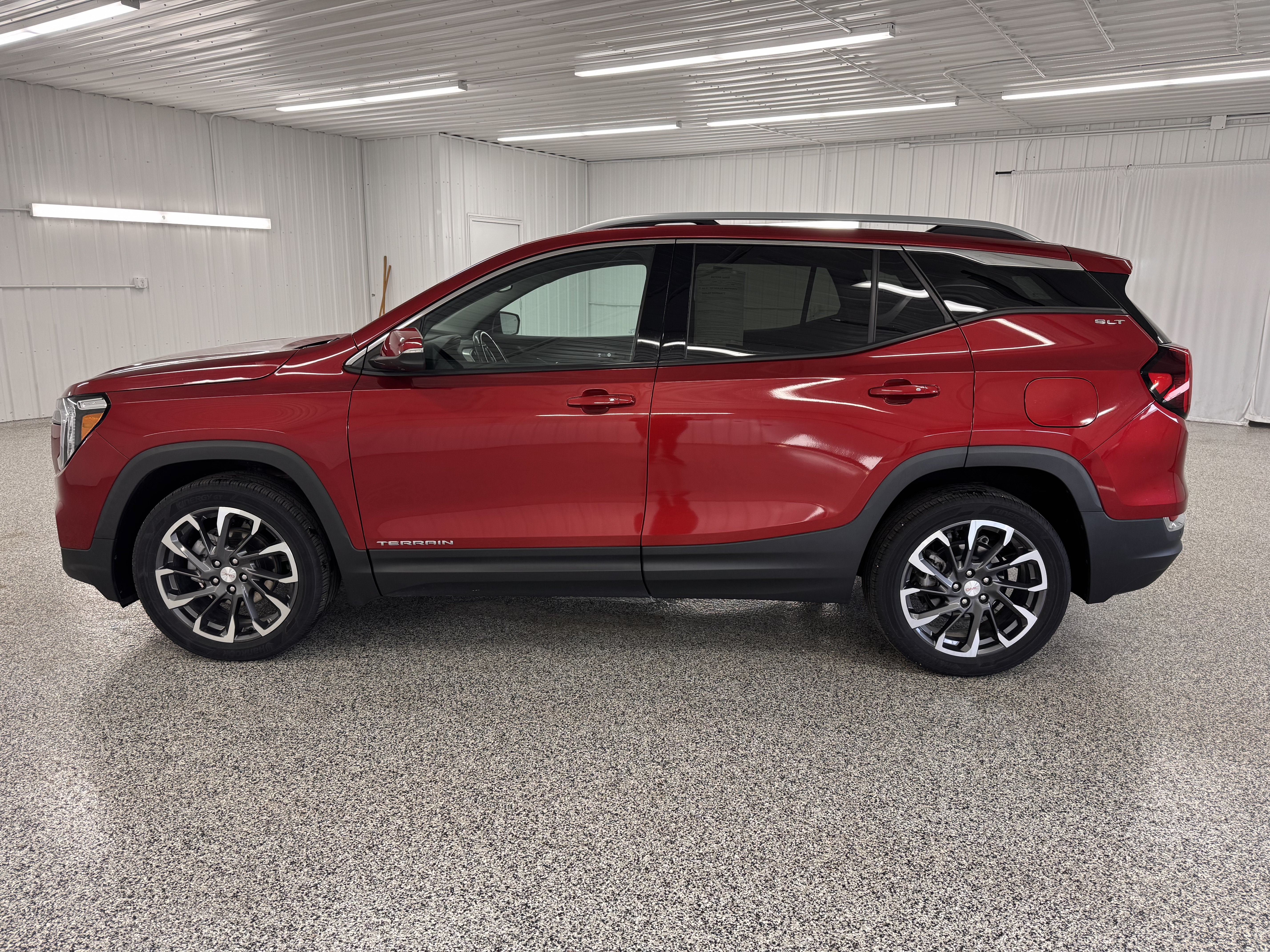 2022 GMC Terrain SLT