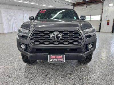 2022 Toyota Tacoma 4WD SR5