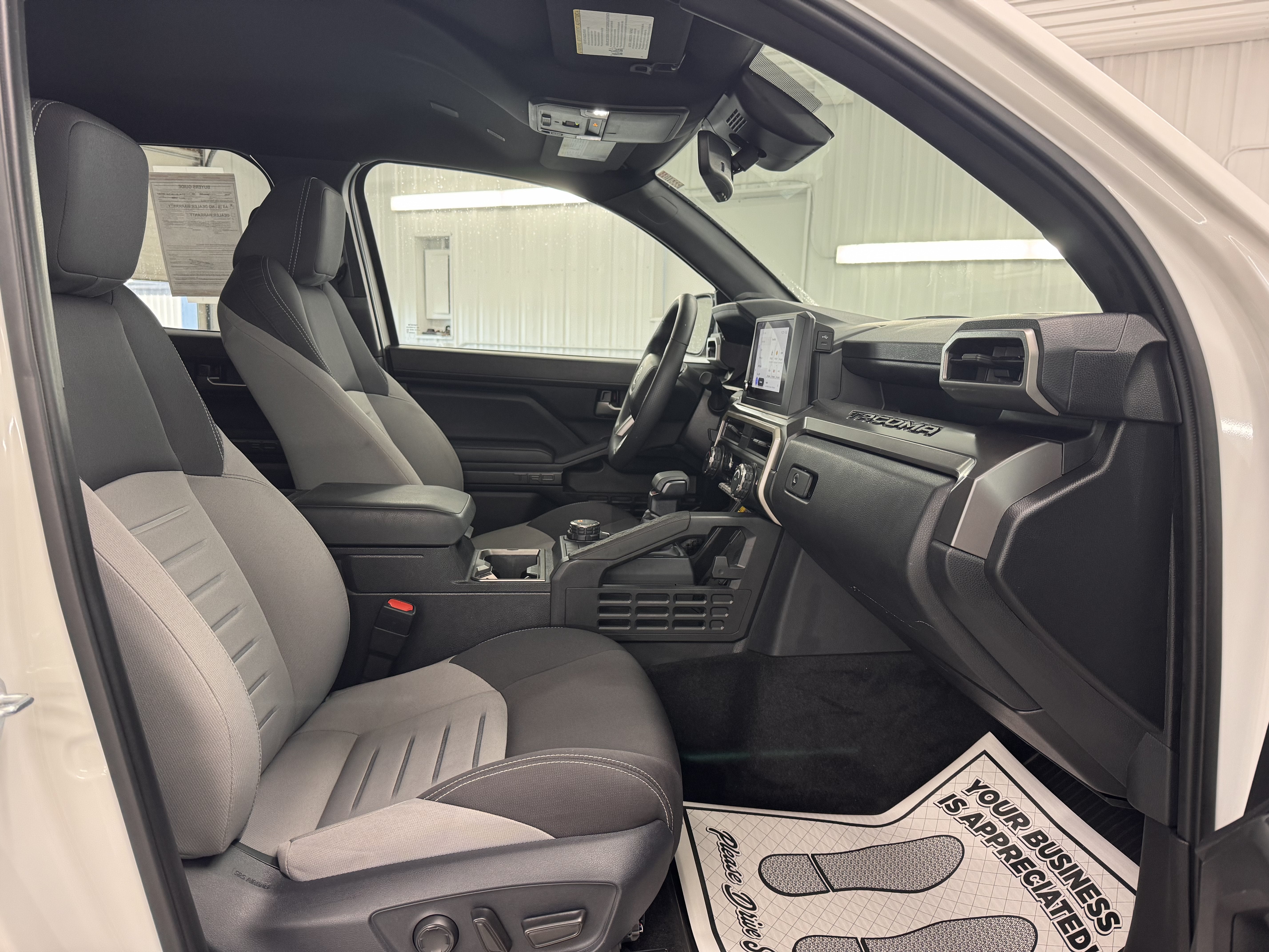 2025 Toyota Tacoma 4WD SR