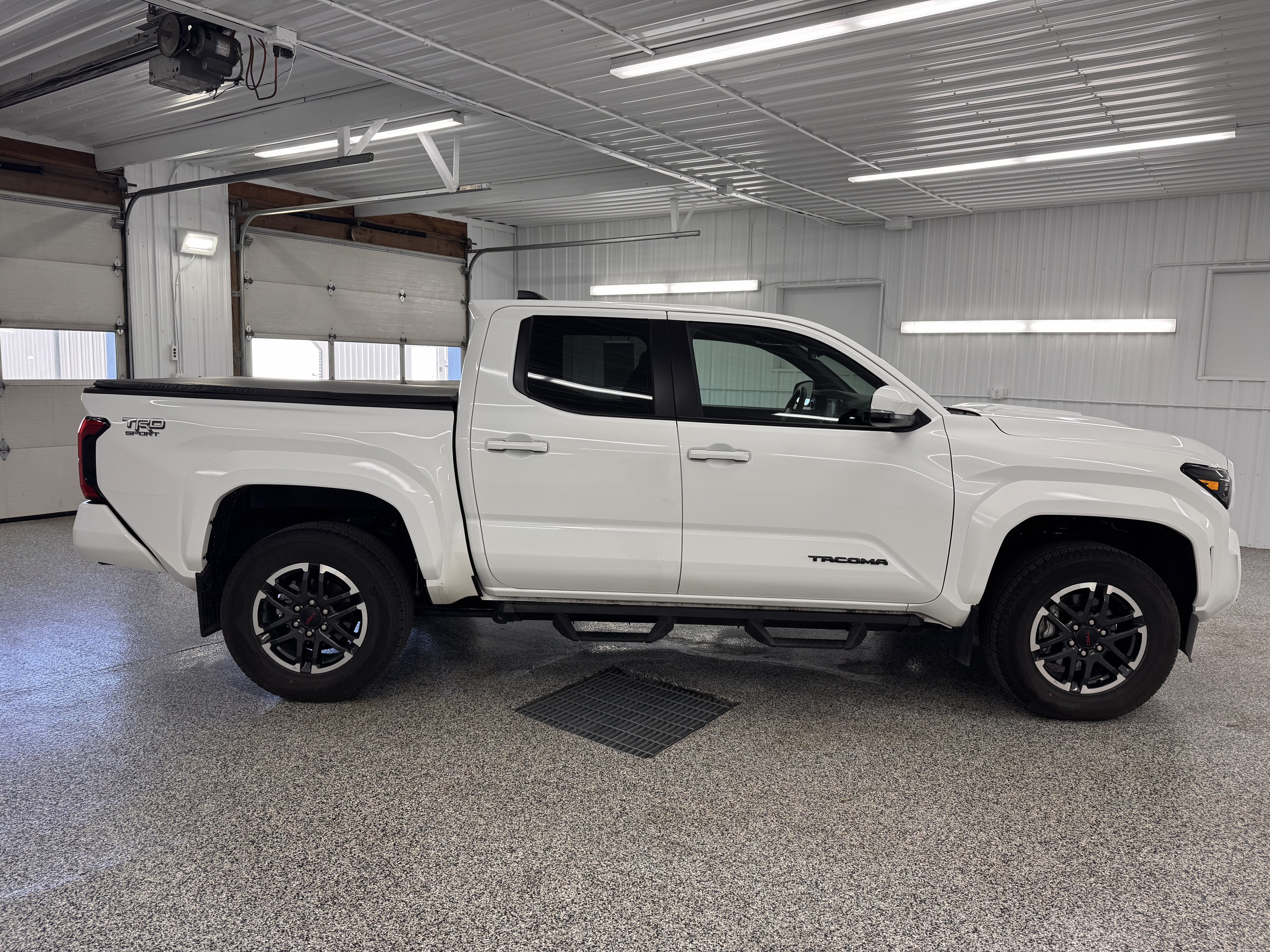 2025 Toyota Tacoma 4WD SR