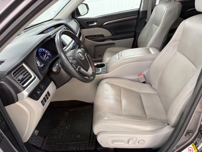 2015 Toyota Highlander Limited