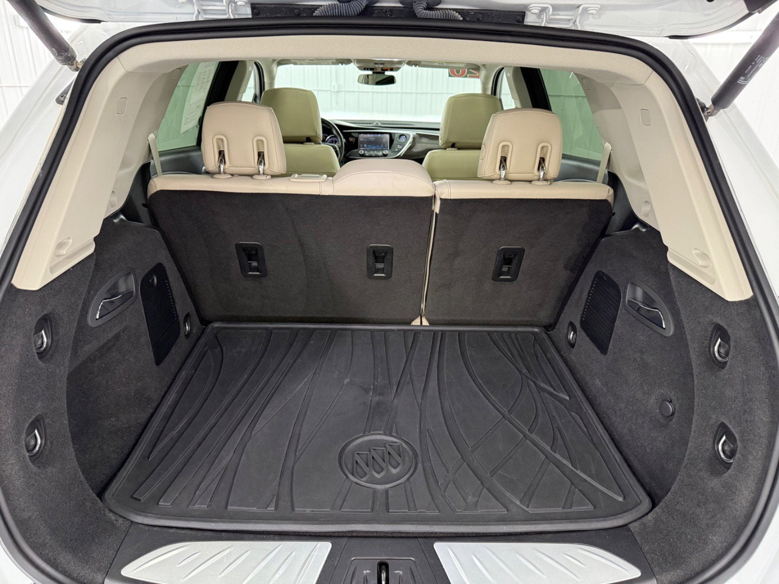 2020 Buick Envision Essence Group