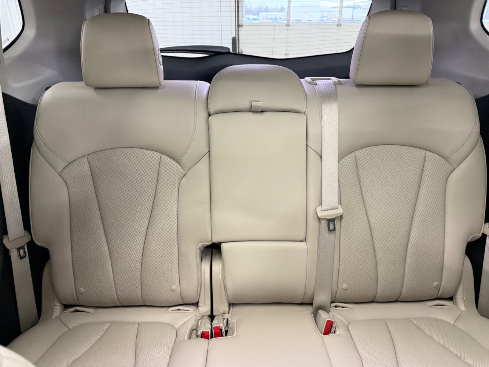 2020 Buick Envision Essence Group