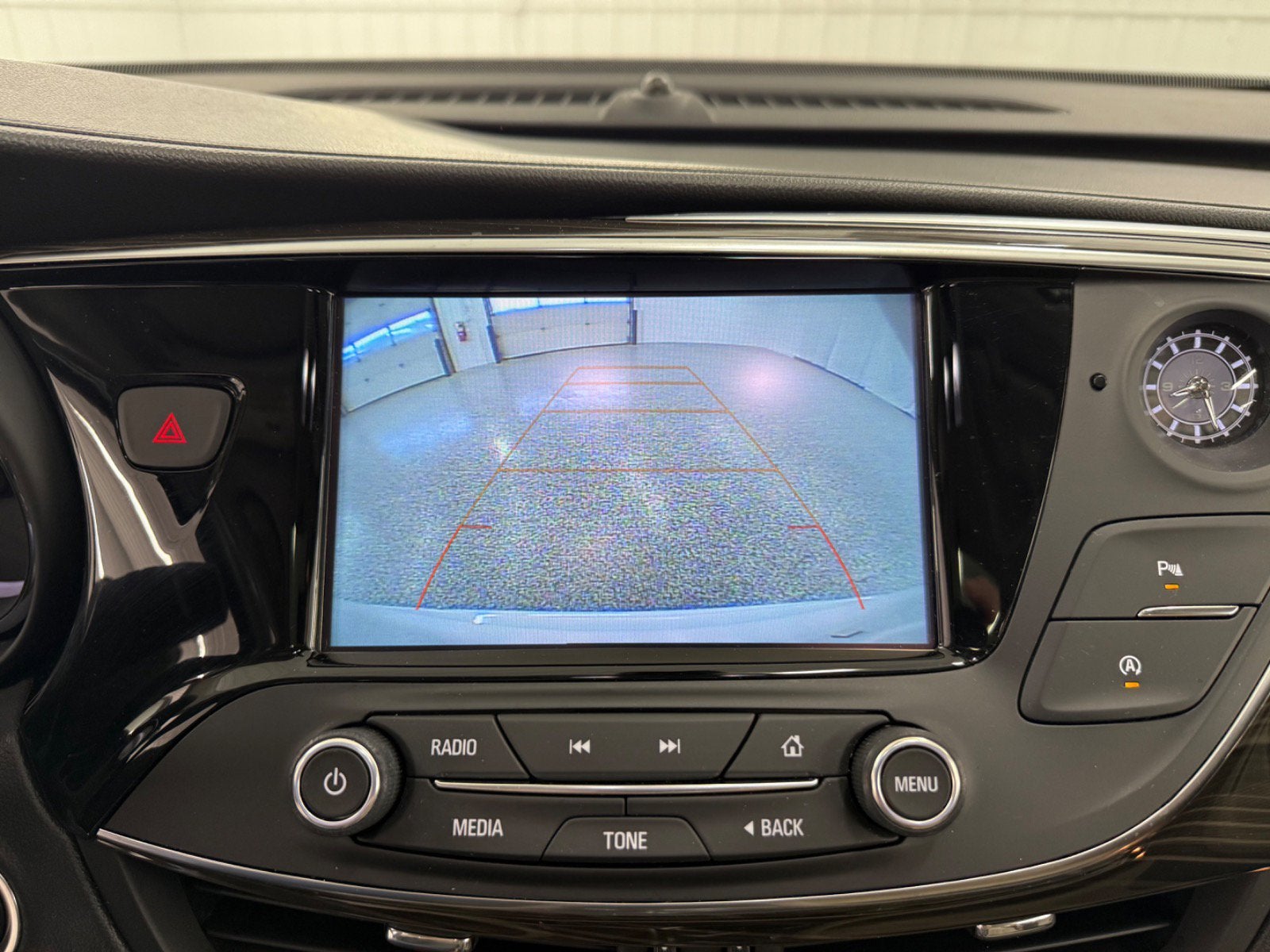 2020 Buick Envision Essence Group